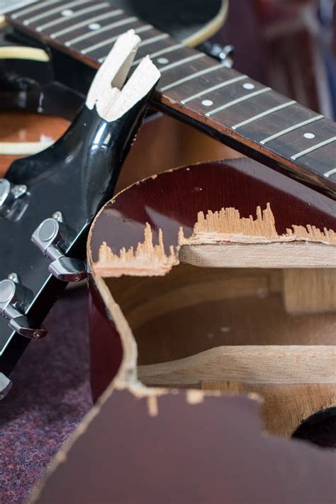 A Disrupted Connection: How the Vision of a Fractured Guitar Reflects Relationship Challenges