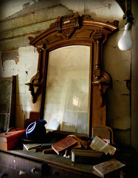 A Dusty Home as a Mirror: Examining the Reflection of Personal Neglect
