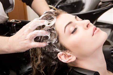 An Overview of Dreams about Cleansing Hair: What Do They Signify?