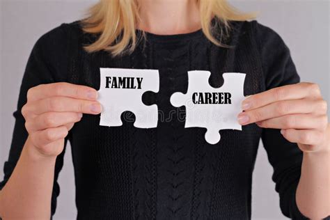 Balancing Act: Striking a Harmony Between Career and Family in a Relationship