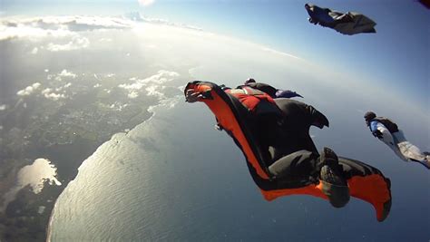 Chasing the Ultimate Adrenaline Rush: The Thrill of Wingsuit Flying