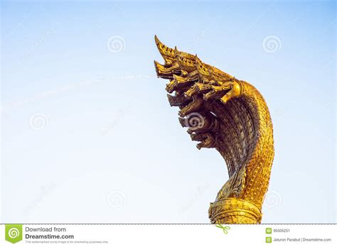 Decoding the Significance of a Vision Featuring a Majestic Golden Serpent