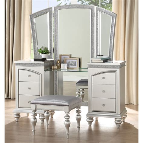 Discover the Ideal Vanity Set for Your Style and Imagination