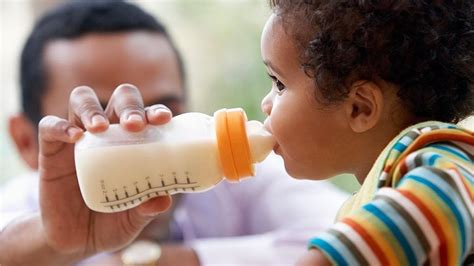 Essential Nourishment: The Role of Bottles in Infant Feeding