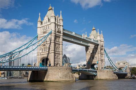 Exploring London's Fascinating History and Iconic Landmarks
