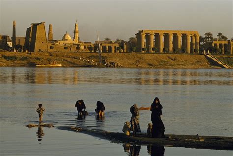 Exploring the Nile: The Vital Role of the River in Ancient Egypt's Civilization