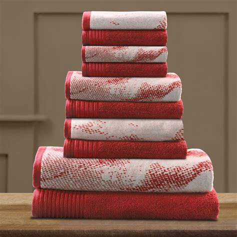 Finding Your Ideal Towel Set: The Right Colors and Designs for Your Personal Style