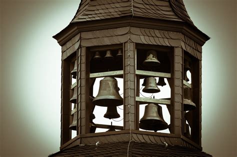 From Superstitions to Spirituality: Unraveling the Cultural Symbolism of Bells in Dreams