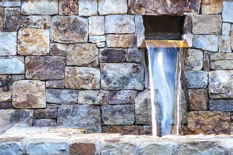 Harnessing the Therapeutic Benefits of Visualizing a Water Feature