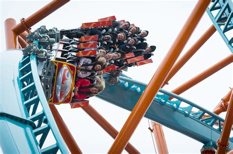 Indulge in the Sensations of a Virtual Roller Coaster Ride