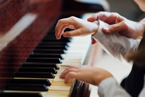 Master the Art of Playing the Piano