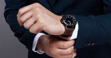 Personalized Time: Choosing the Right Watch for Your Loved One