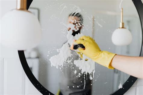 The Impact of Mirror Cleaning on Mental Well-being: Unveiling the Psychology Behind It