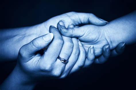 The Impact of a Simple Gesture: Exploring the Emotional Depth of a Tender Touch