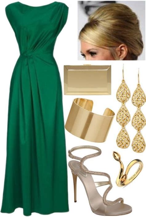The Power of an Enchanting Emerald Dress: Making a Daring Statement