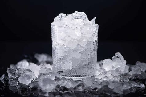 The Science Behind the Perfectly Crushed Ice: How Temperature and Texture Influence Flavor