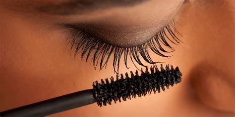 Tips for Achieving Flawless Lashes Every Time: Master the Art of Mascara Application