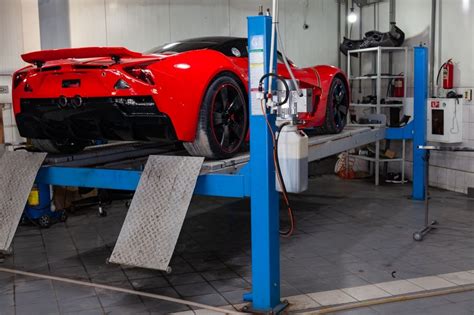 Understanding the Maintenance Costs of Keeping a Ferrari in Pristine Condition