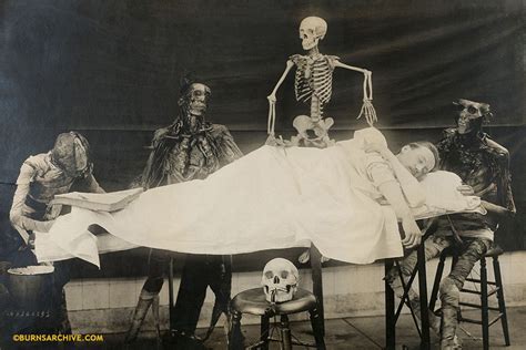 Understanding the Role of Fear in Dreams of Skeletons