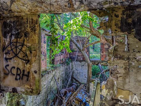 Untold narratives concealed within deteriorating structures