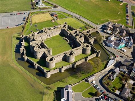 Unveiling the Enigma: Exploring the Intricate World of Castle Architecture and Defensive Systems