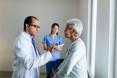 When to Consult a Doctor: Recognizing the Need for Professional Assistance